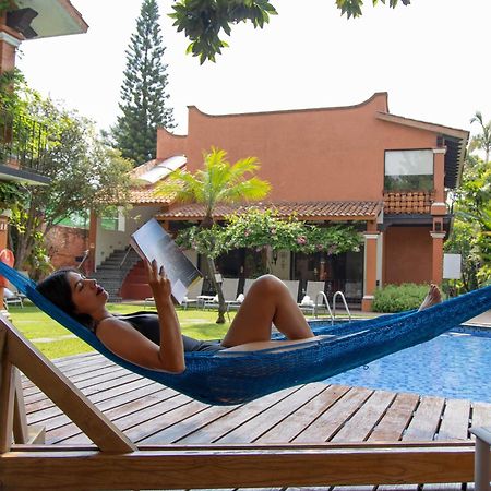 Hosteria Las Quintas Hotel Restaurante Bar Куернавака Екстериор снимка